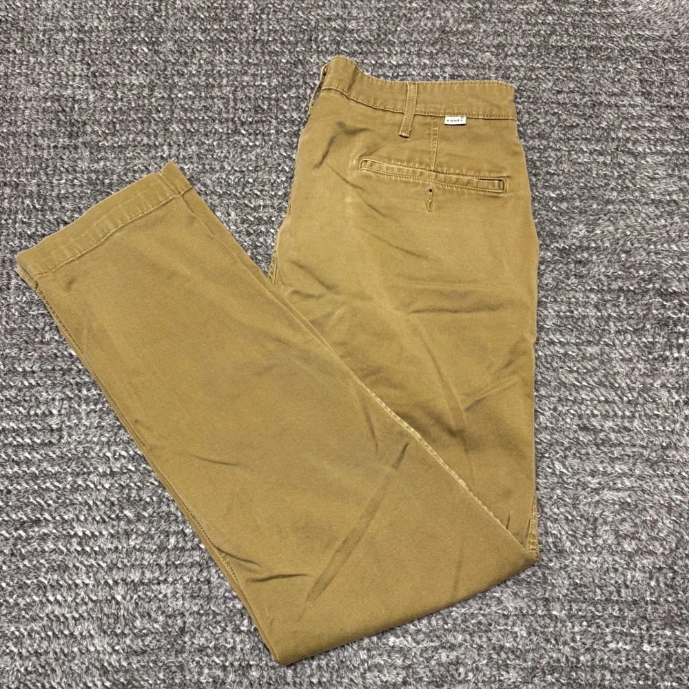 Levis Mens Chino Pants Khakis Size W33 L32 Brown Tan Flat Front‎ Casual